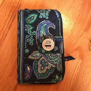 VERA BRADLEY TURN LOCK WALLET RETIRED BLU RHAPSODY